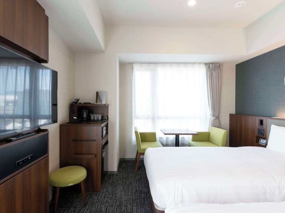 Standard Room, 3 Twin Beds, Non Smoking - Photo 2