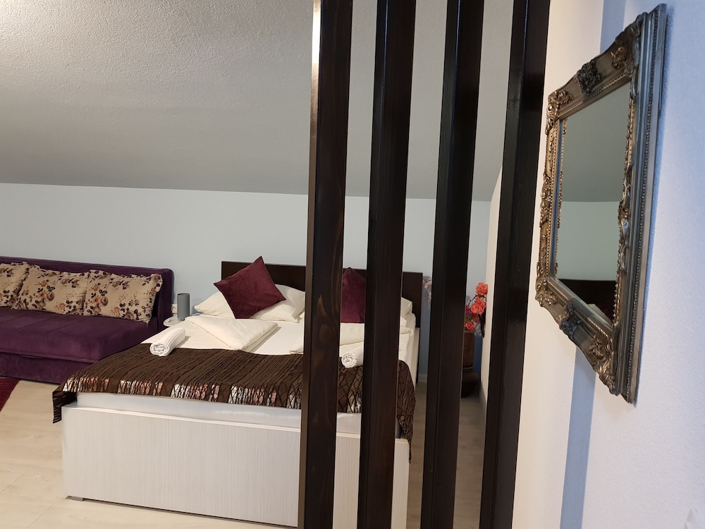 Comfort Studio, 1 Bedroom, Kitchen, Courtyard View photo 3