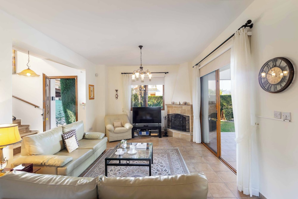 Villa (3 Bedrooms) photo 3