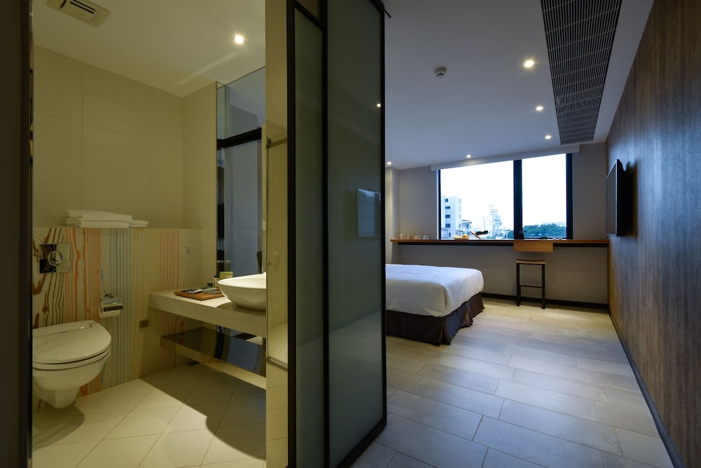 Deluxe Double Room photo 3