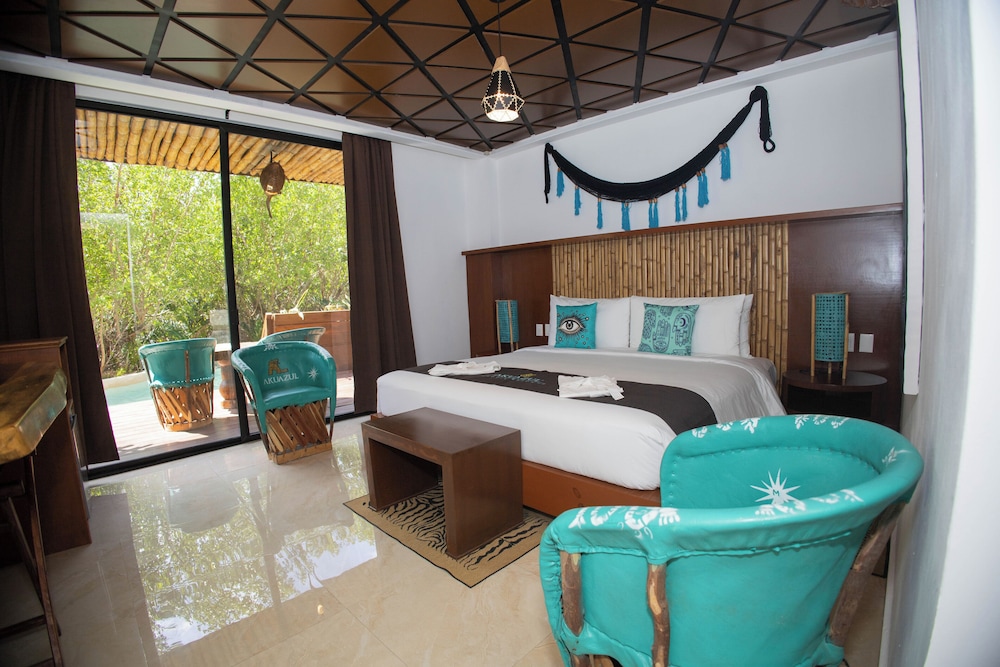 Luxury Room, Pool Access
