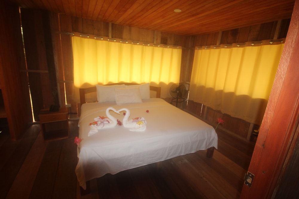 Basic Bungalow, 1 Bedroom, Balcony, Garden View photo 3