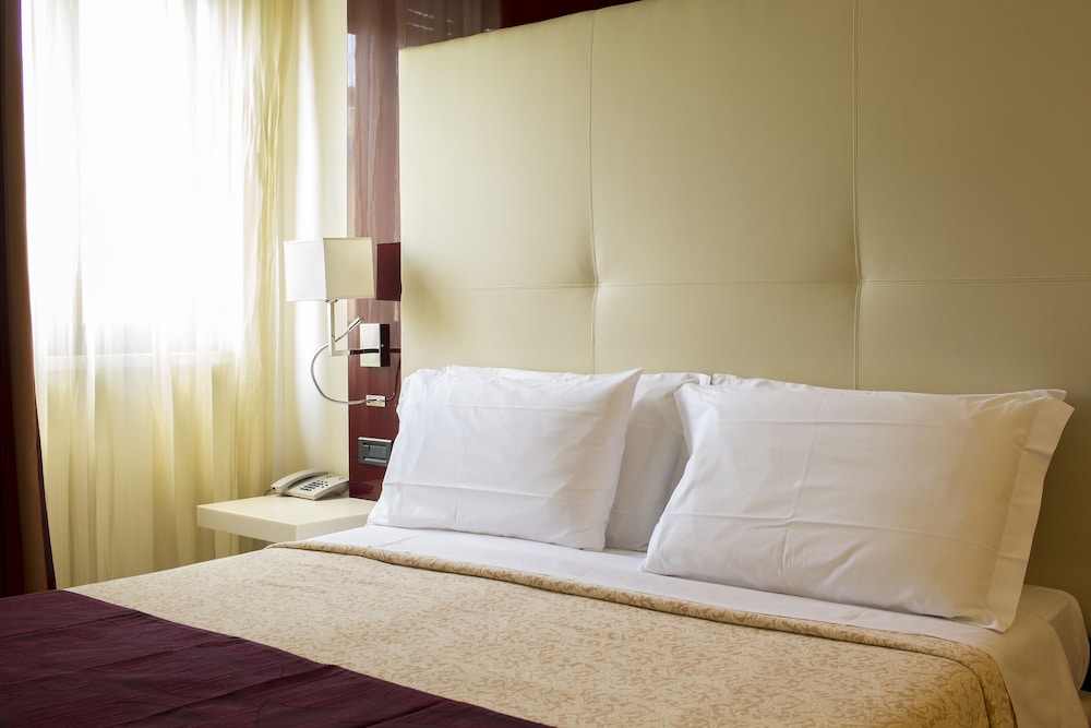 Basic Double Room - Photo 3