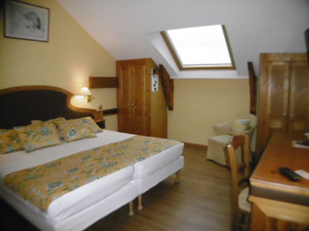 Classic Double Room photo 3