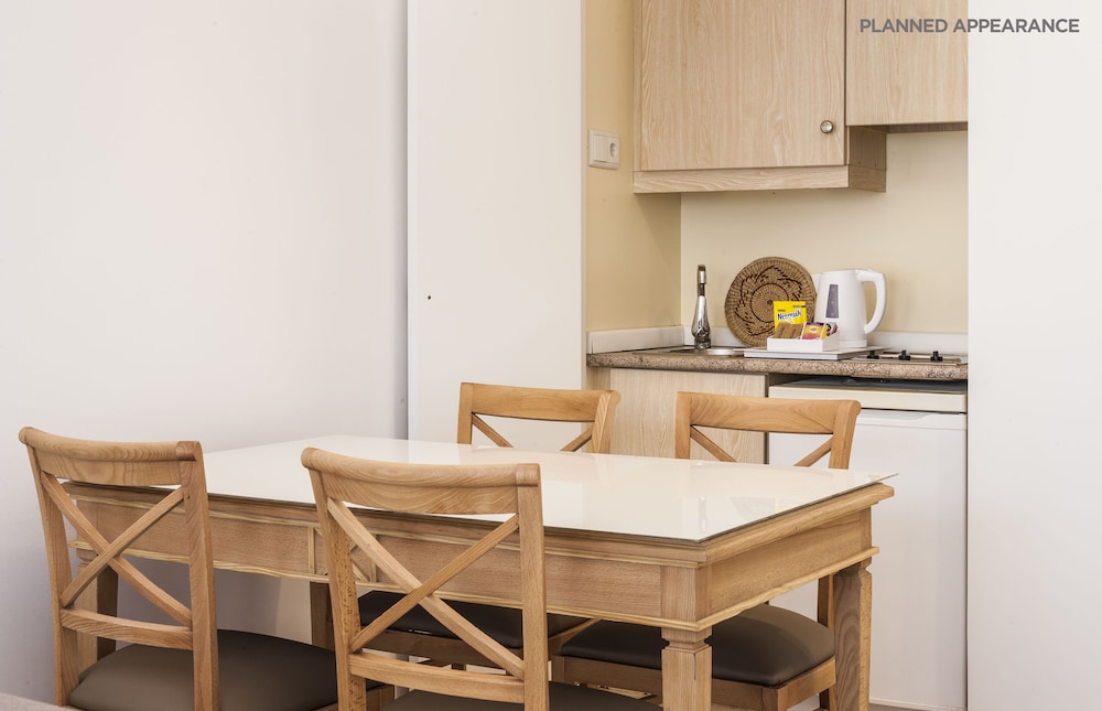 Superior Apartment, Multiple Beds, Balcony - Photo 8