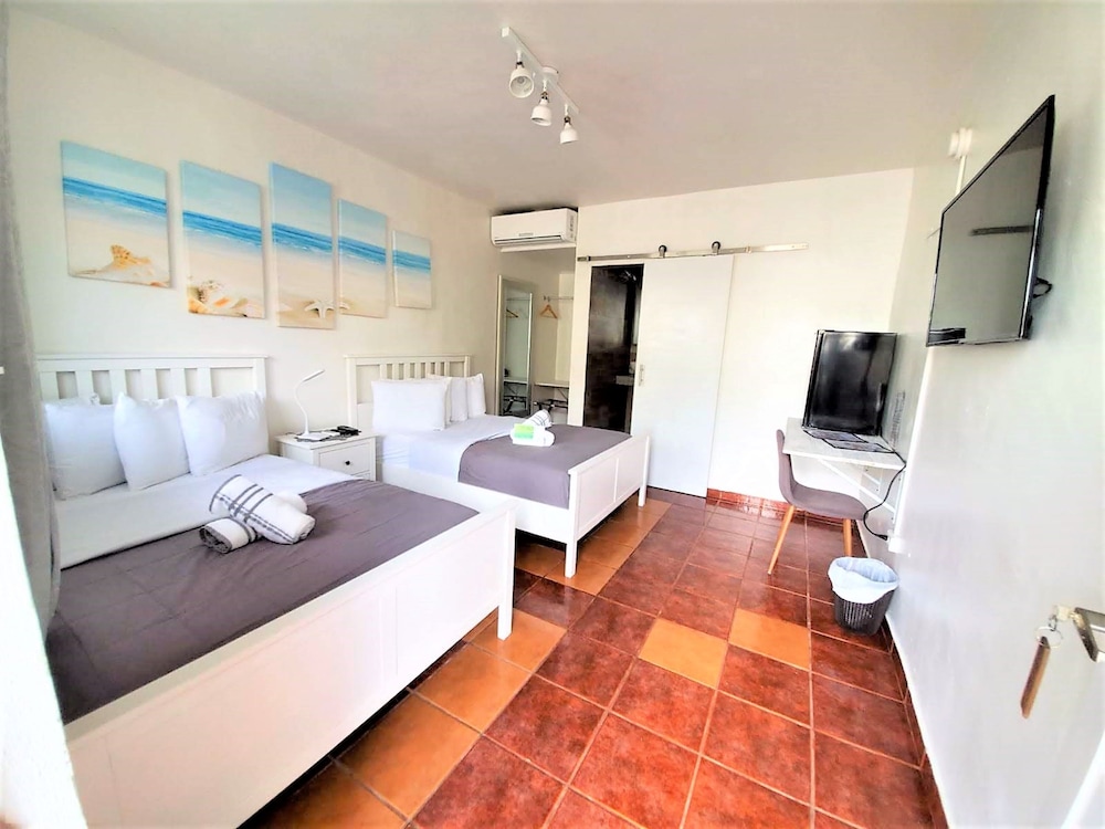 Standard Double Room, 2 Double Beds