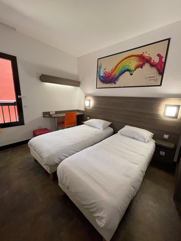 Comfort Twin Room