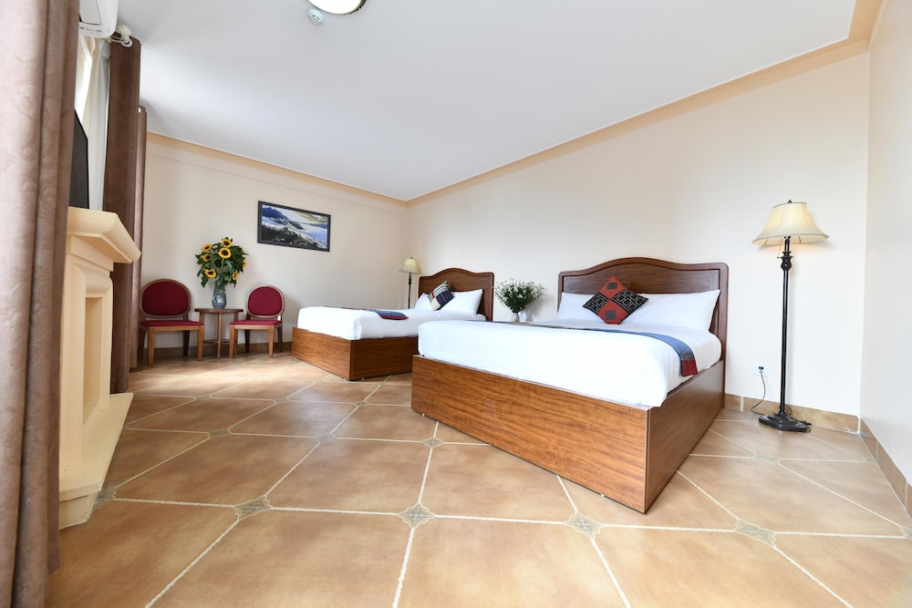 Deluxe Quadruple Room