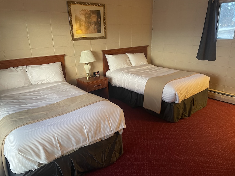 Basic Double Room photo 3