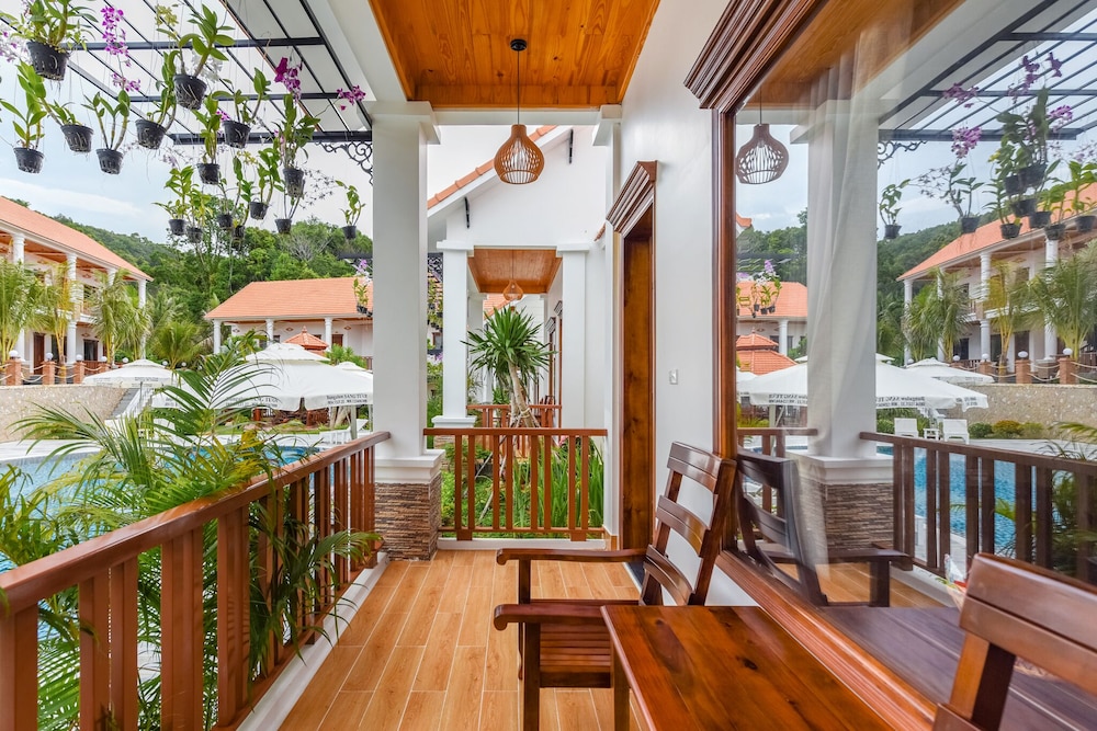 Bungalow Garden View - Photo 5