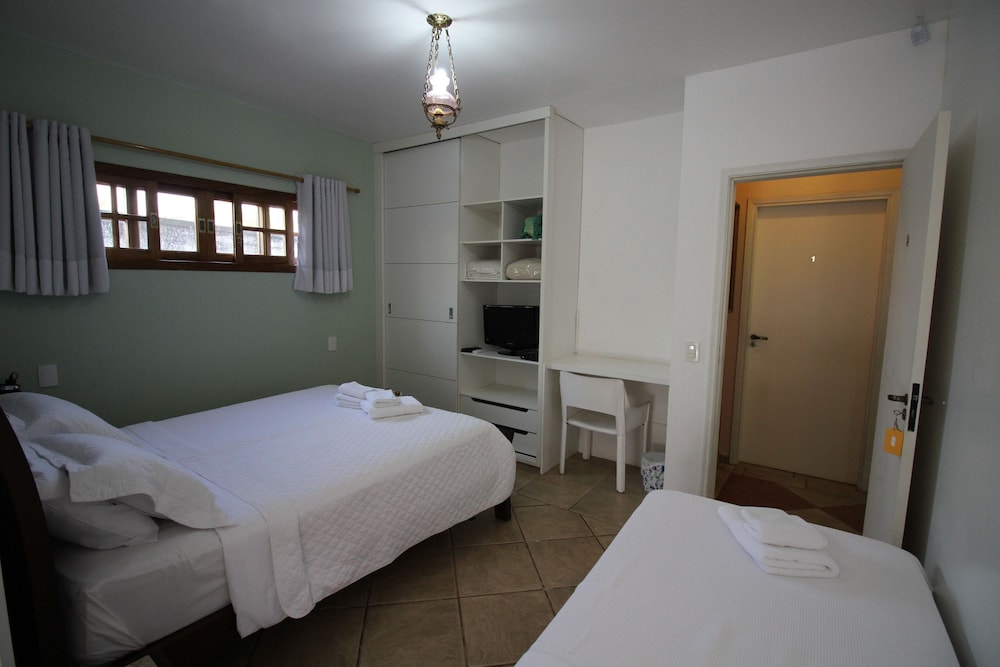 Comfort Suite photo 2