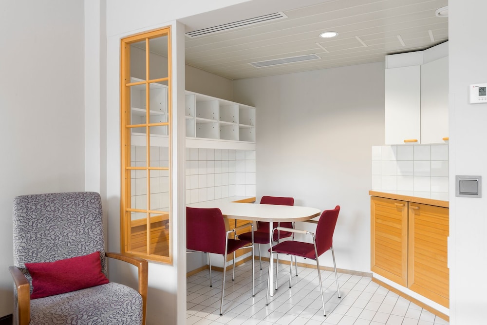 Apartment - Photo 1
