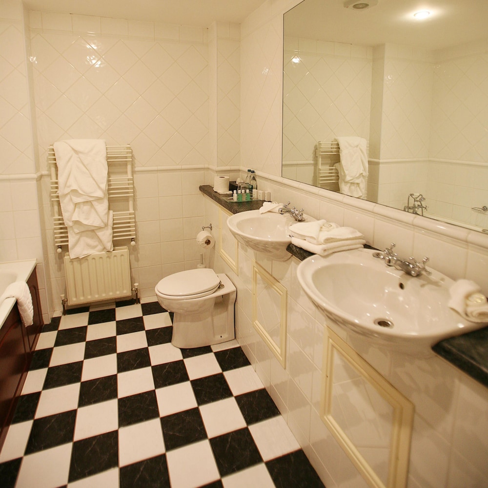 Twin Room - Photo 4
