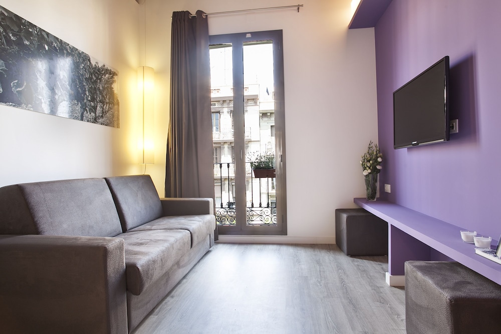 Classic Apartment, Balcony