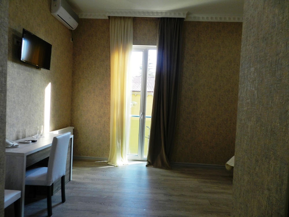 Comfort Double or Twin Room, Multiple Beds, Accessible photo 2