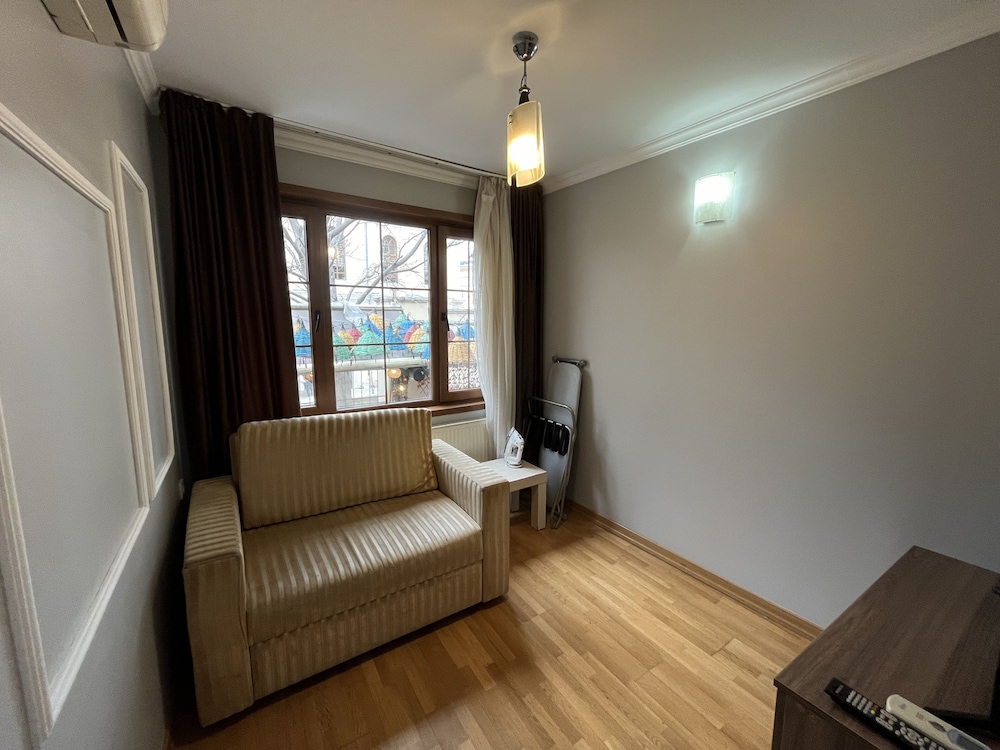 Standard Apartment photo 2