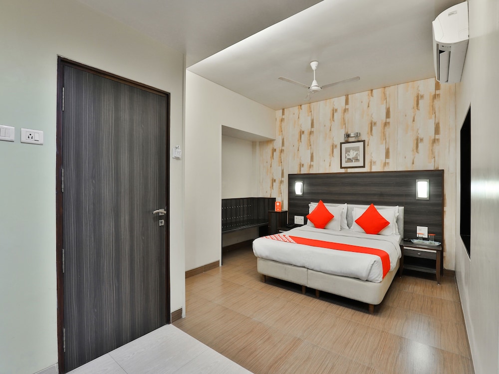 Deluxe Double Or Twin Room, 1 King Bed photo 1