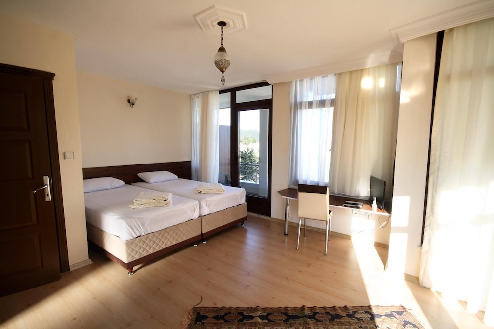 Standard Triple Room photo 1
