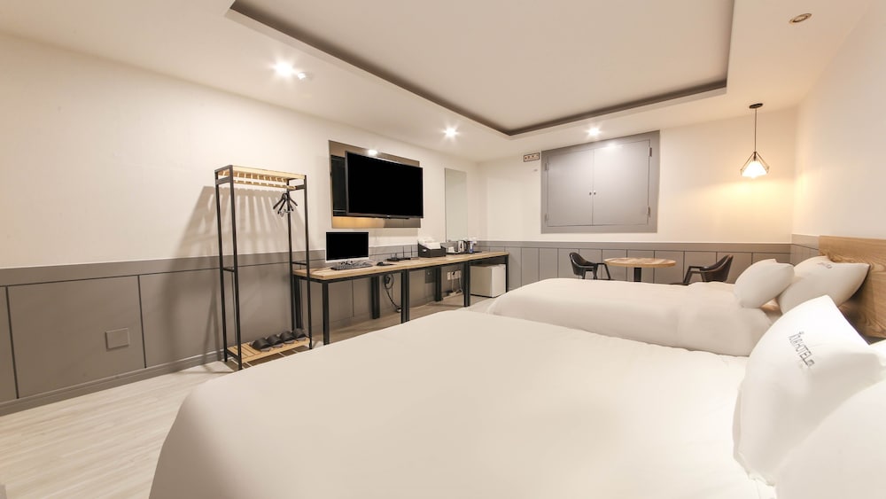 Standard Room - Photo 4
