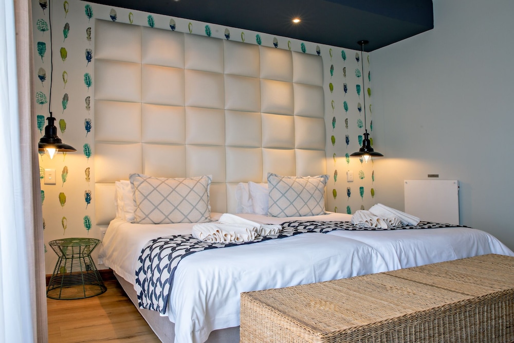 Standard Double or Twin Room photo 2