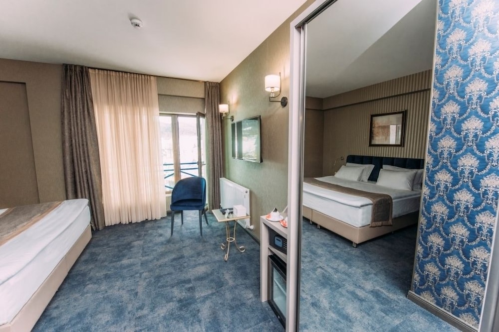 Deluxe Double Room - Photo 3