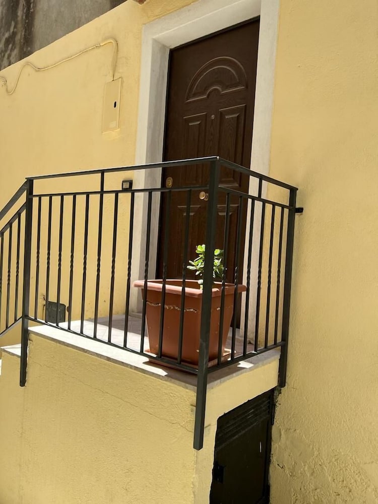 Exclusive Studio, 1 Bedroom photo 1