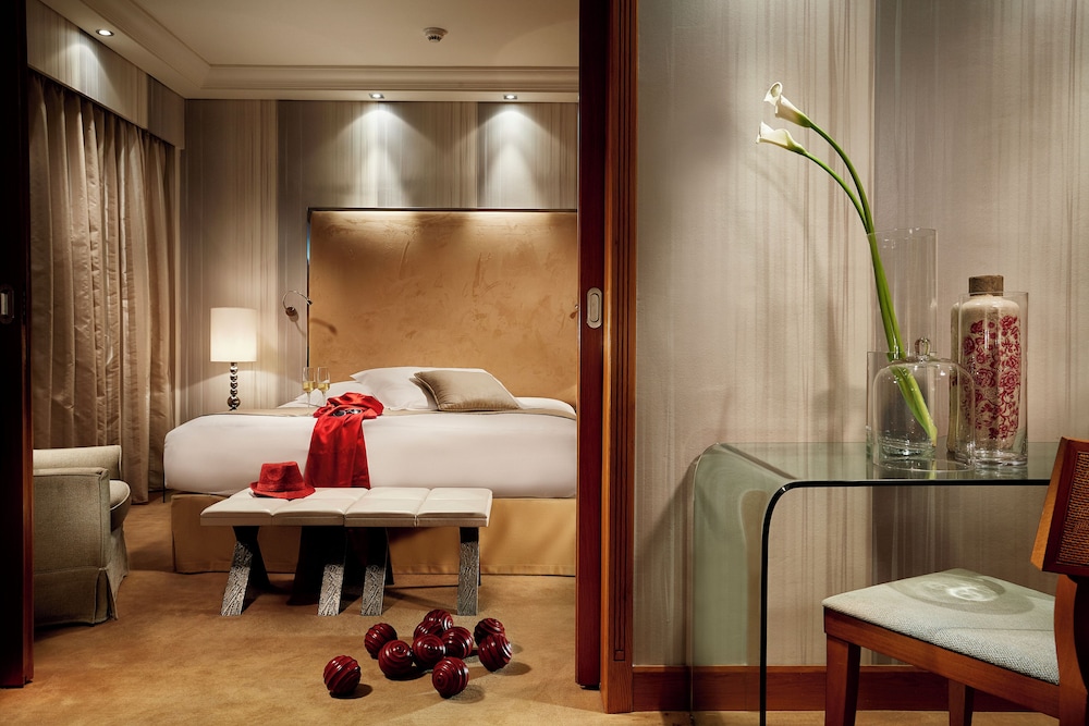 Executive Suite Park - Photo 6