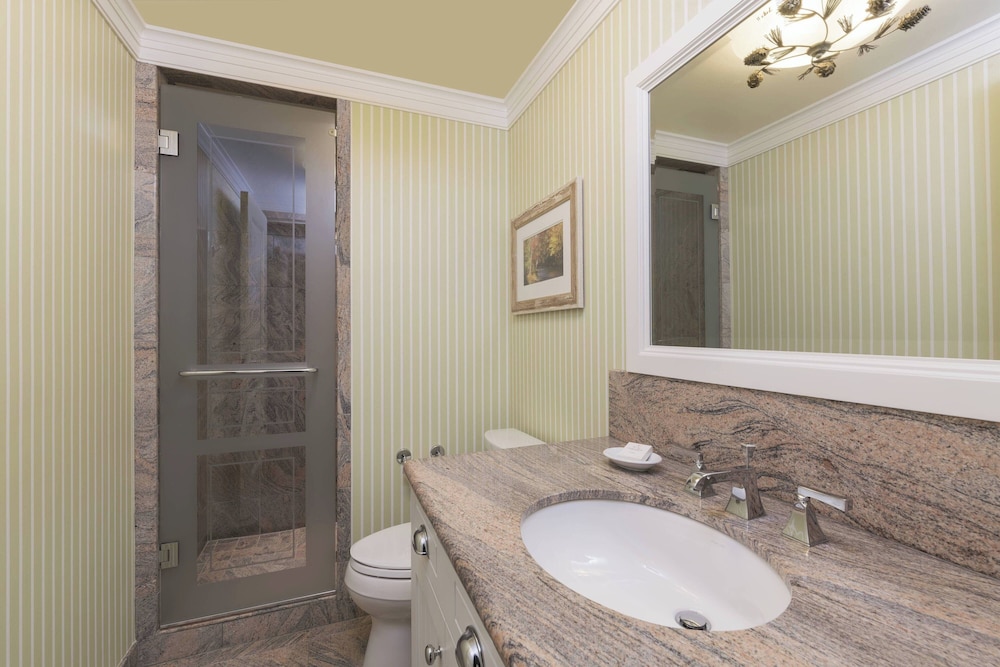 Suite, 2 Bedrooms, Fireplace (No View, Fireplace)