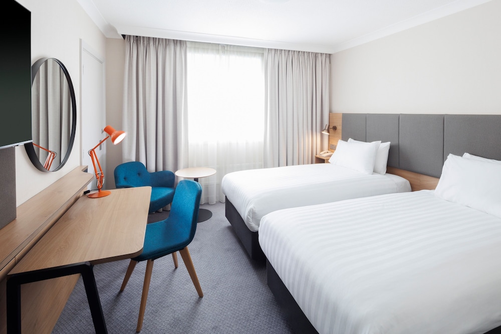 Standard Room, 2 Twin Beds photo 2