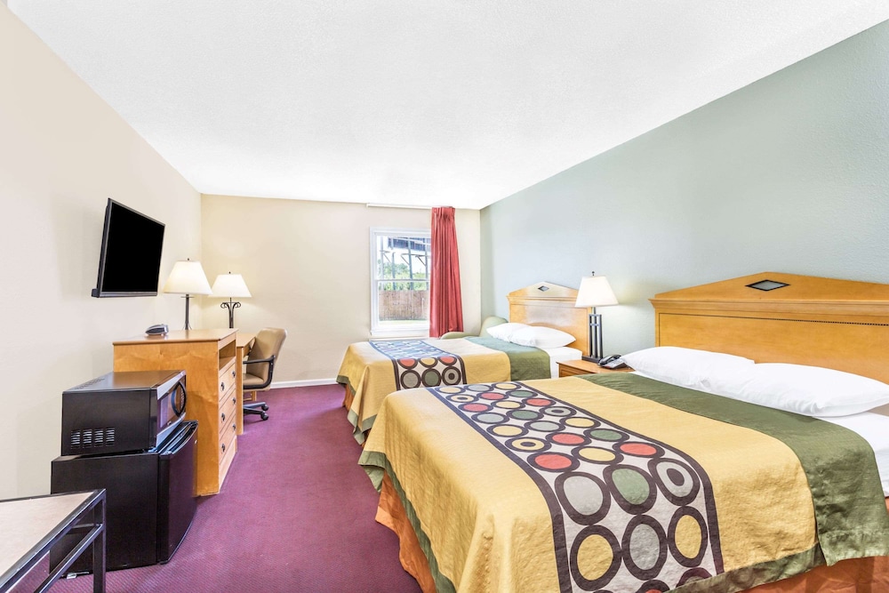 Double Room, 2 Double Beds photo 1