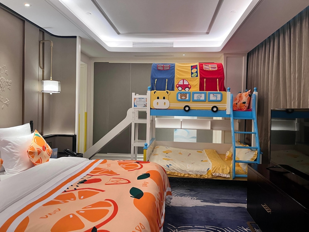 Room (Supreme Parent-Child) - Photo 1