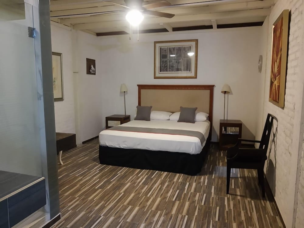 Standard Room photo 1