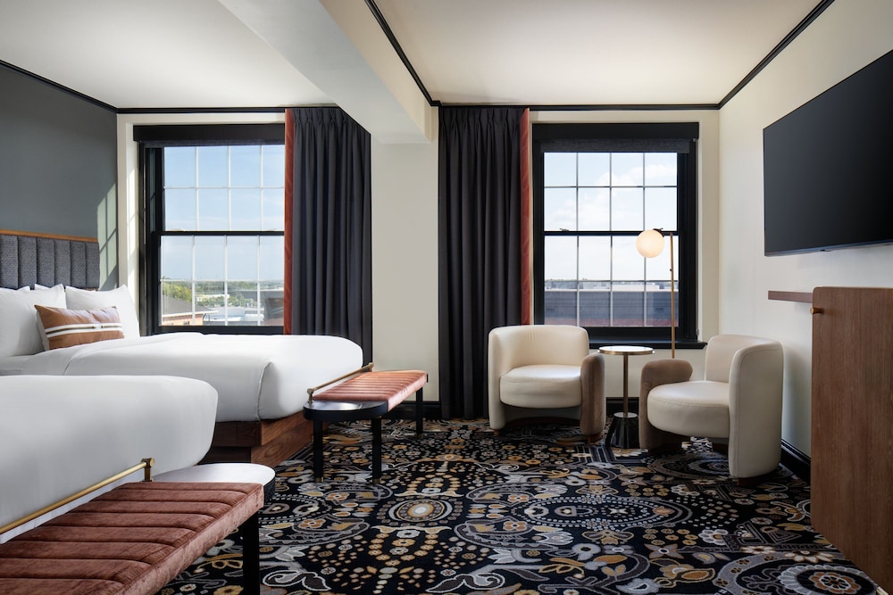 Room, 2 Double Beds - Photo 3