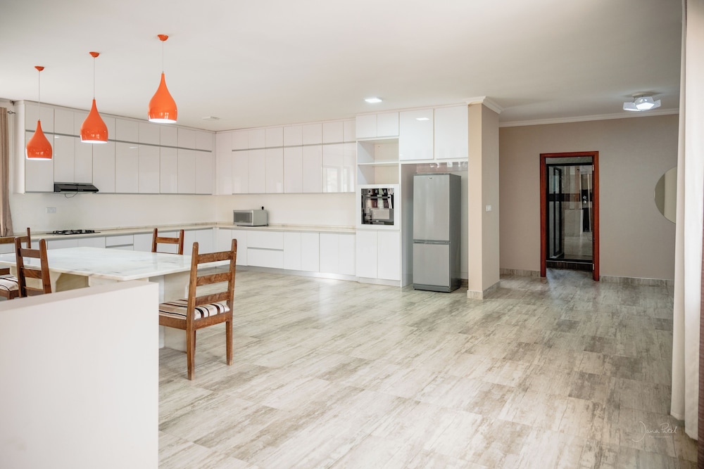 Executive Apartment photo 3