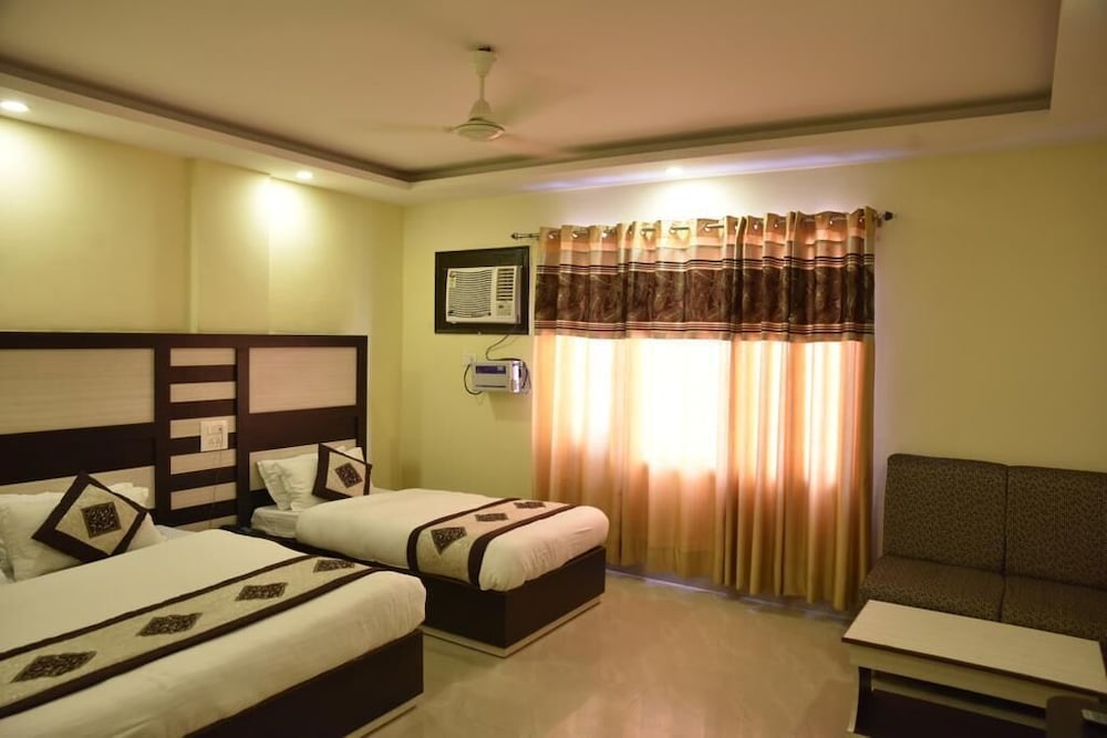 Deluxe Double Room photo 2