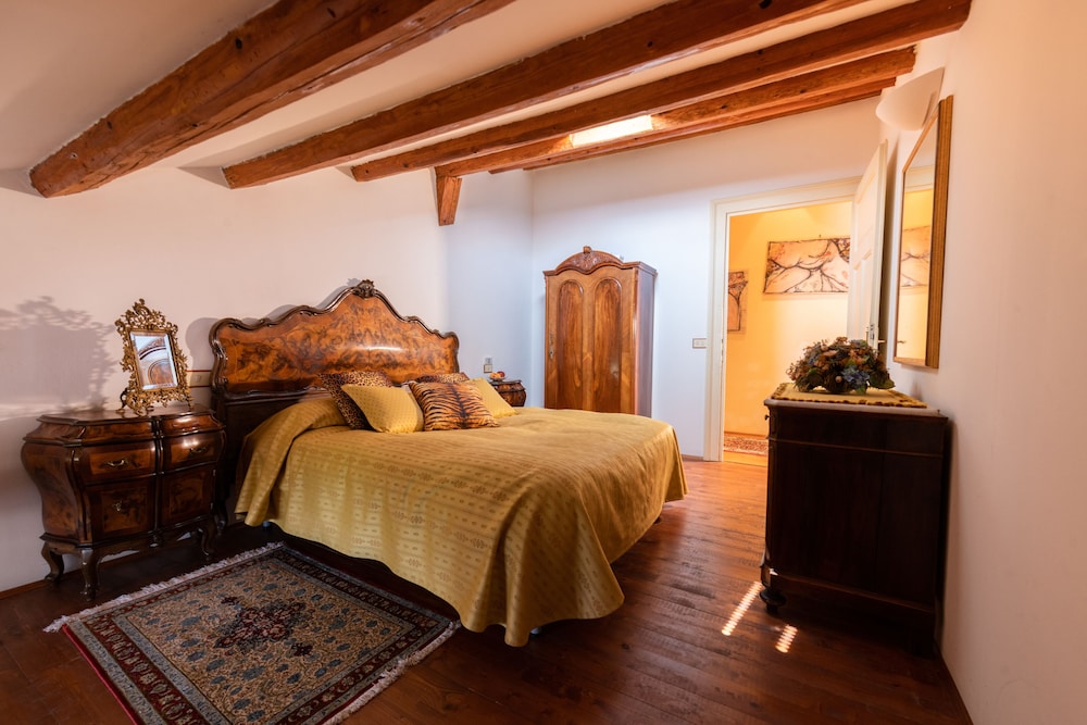 Loft, 2 Bedrooms, Non Smoking photo 3