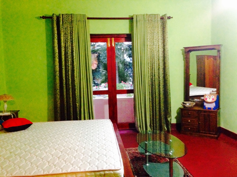 Deluxe Double Room, Garden View photo 2