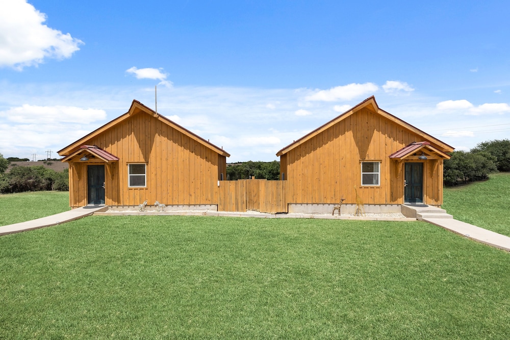 Design Cabin photo 2
