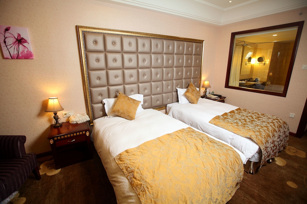Superior Executive Twin Room