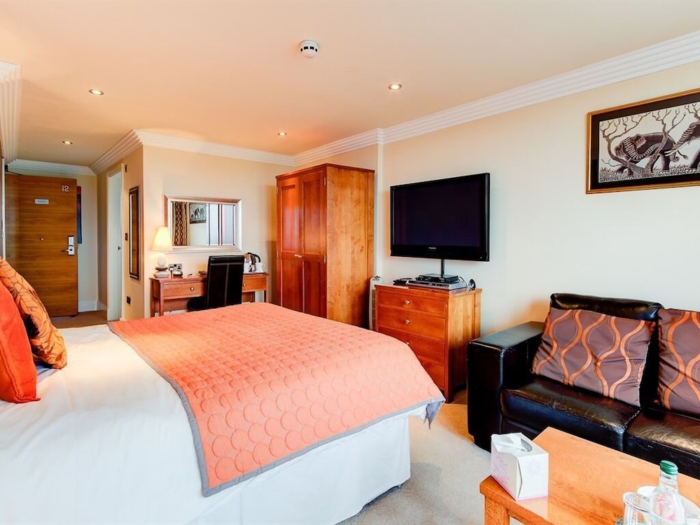 Double Room, Ensuite, Sea View photo 3
