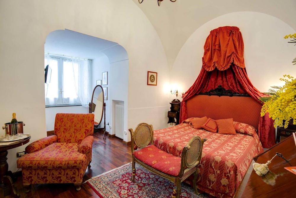 Classic Double Room