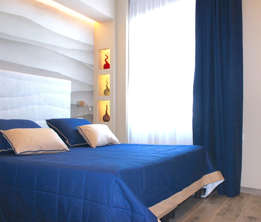 Deluxe Double Room, Non Smoking, Sea View - Photo 21