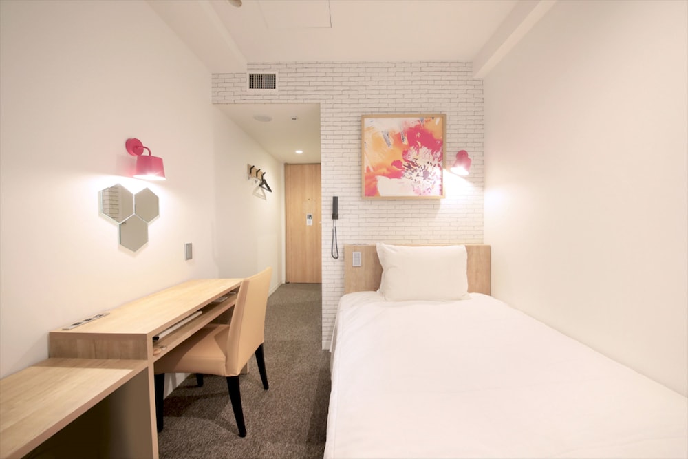 Designers Moderate Economy Double Room, Non Smoking photo 3