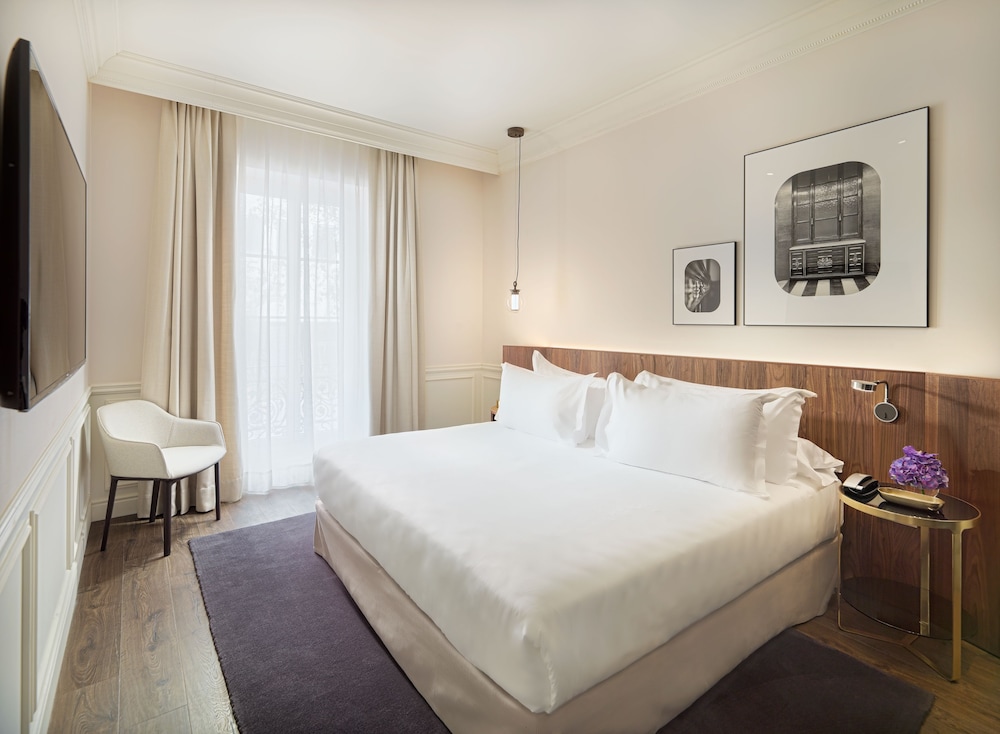 Suite (Mimosa)