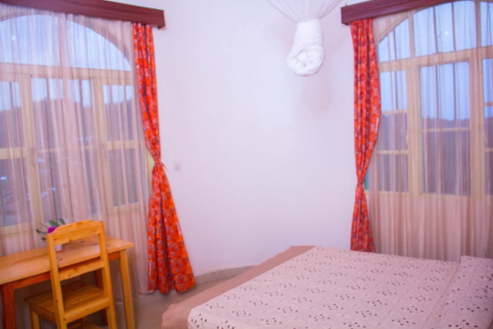 Classic Room, 1 Queen Bed