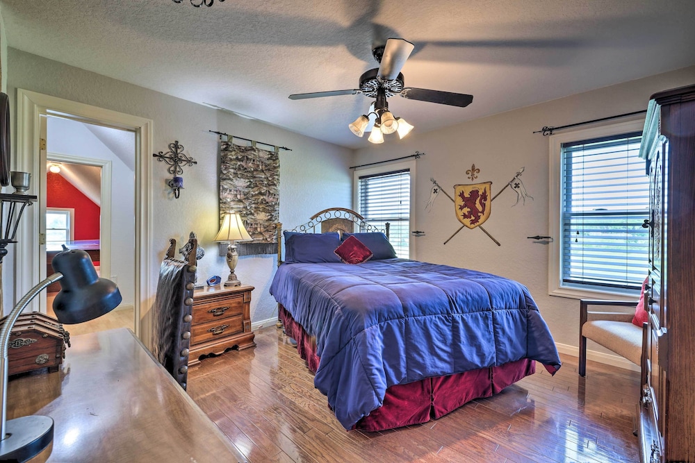 House (4 Bedrooms) photo 1