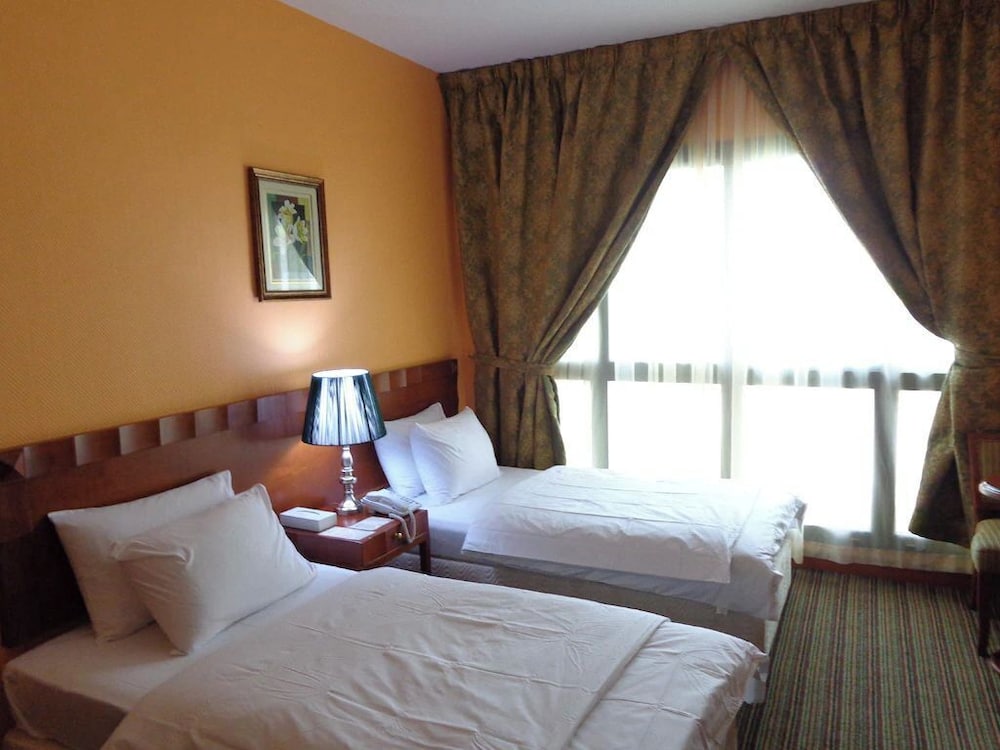 Standard Double Room, 2 Twin Beds
