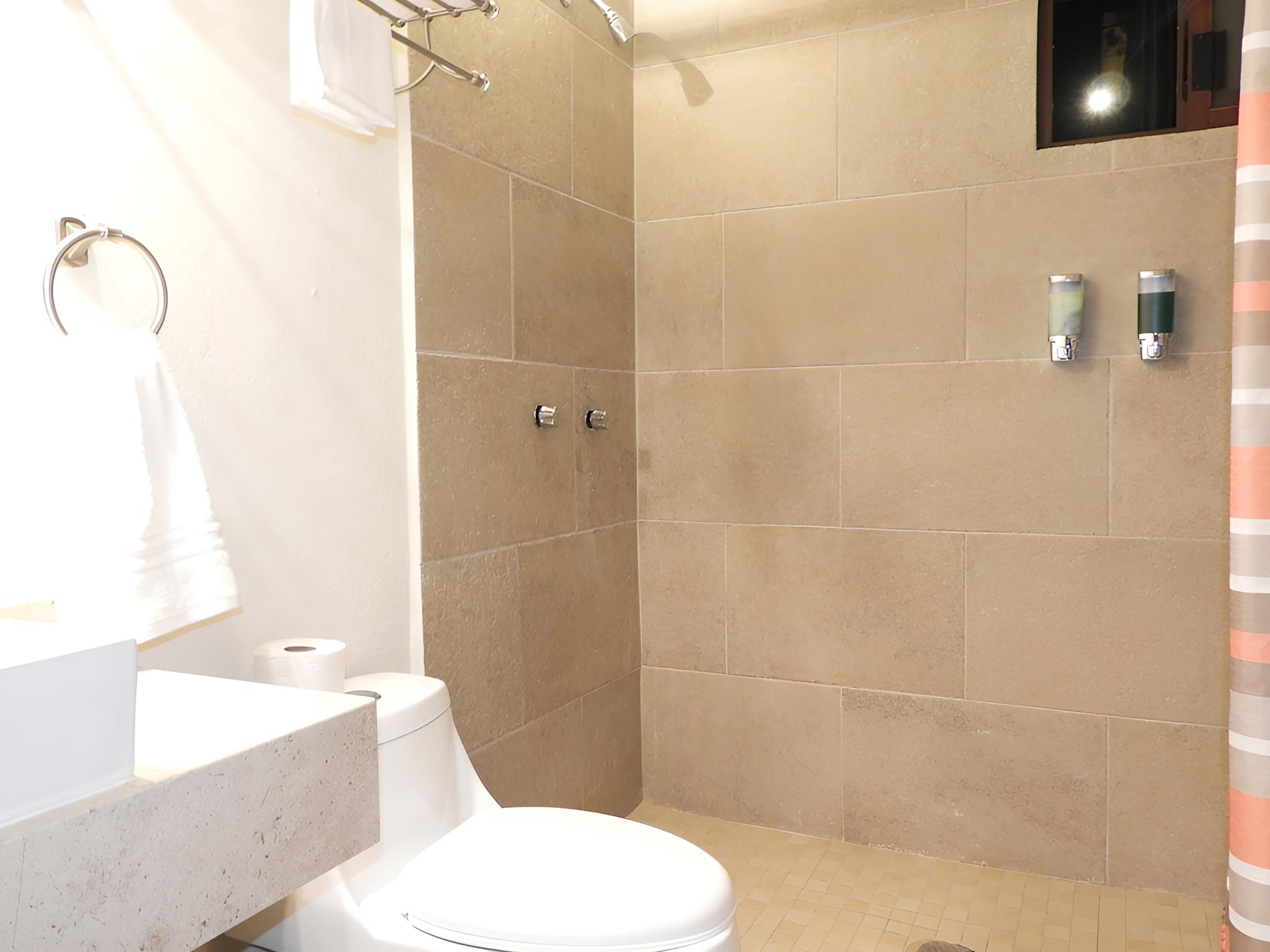 Superior Double Room, Multiple Beds - Photo 4