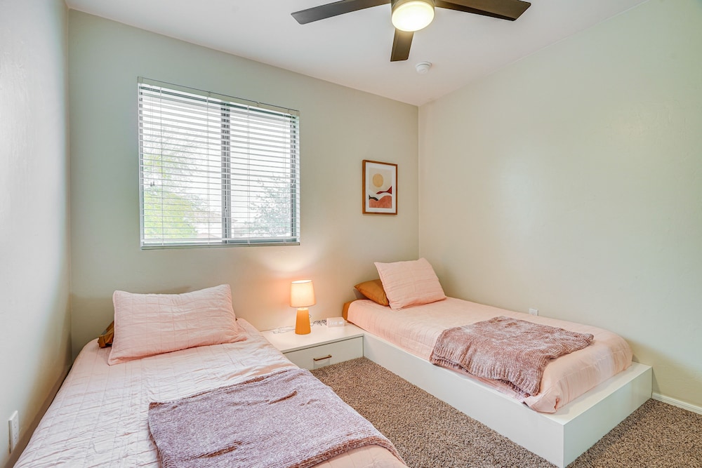 House (4 Bedrooms) photo 2