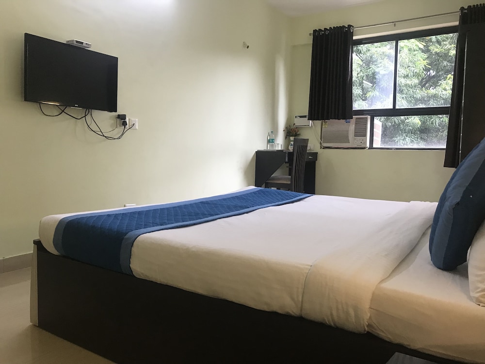 Deluxe Room, City View photo 2